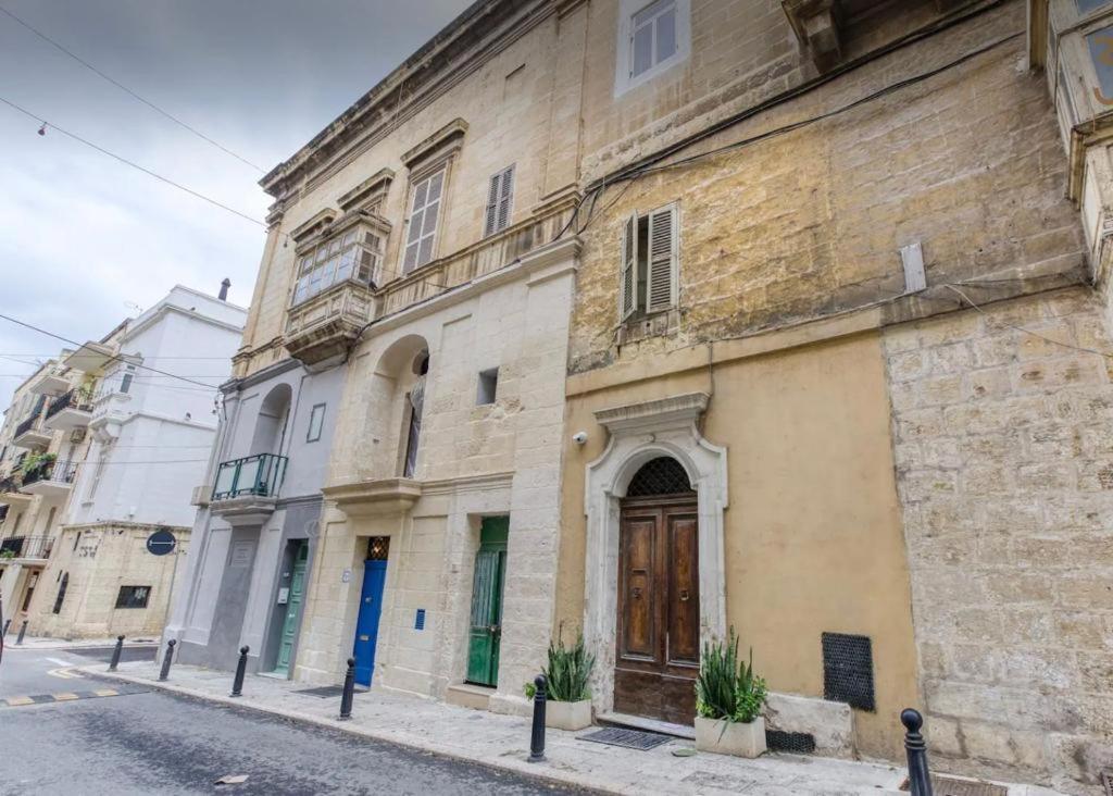 Floriana 5 Minutes Walk To The Capital City Luaran gambar